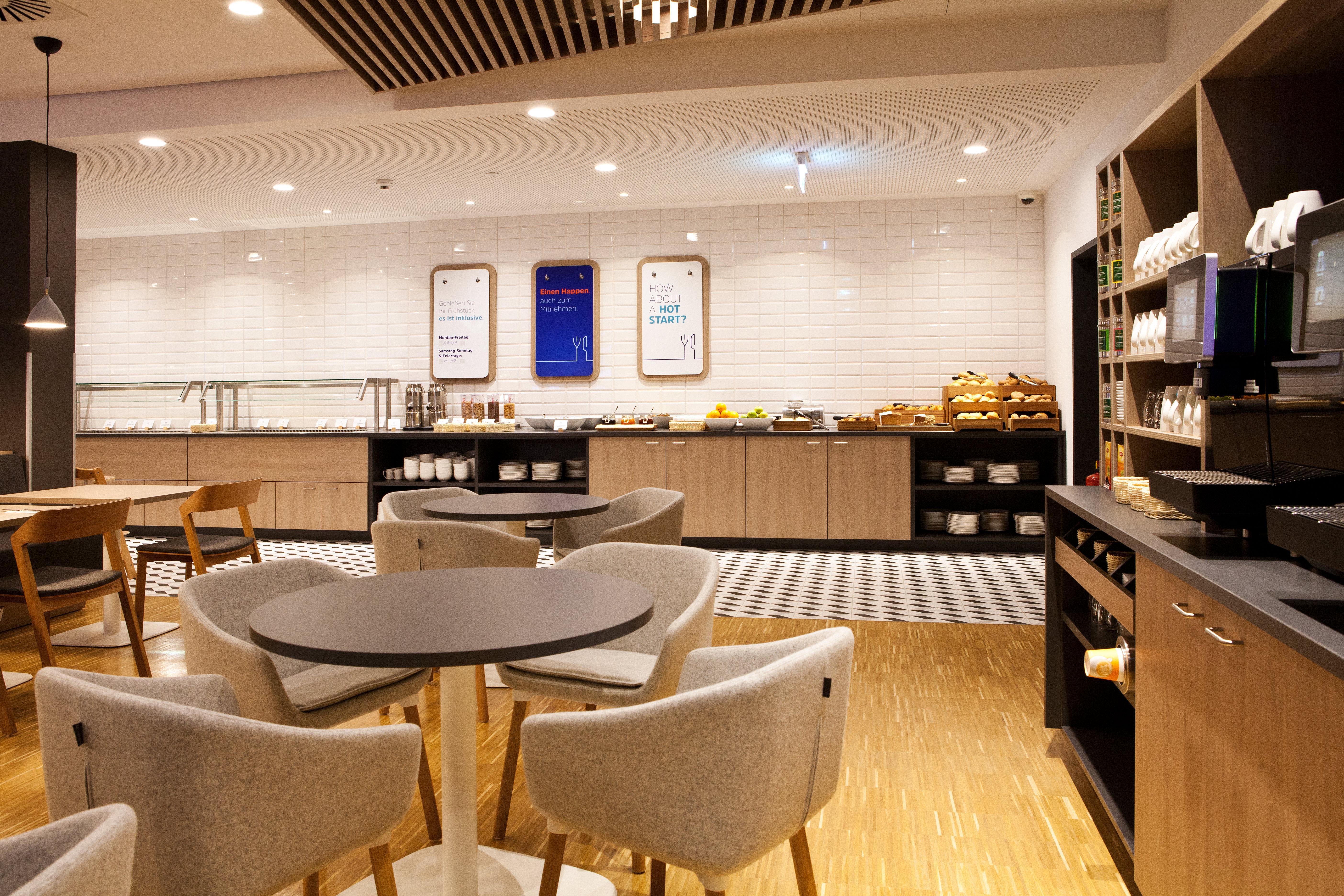 Holiday Inn Express - Ringsheim By Ihg Εξωτερικό φωτογραφία
