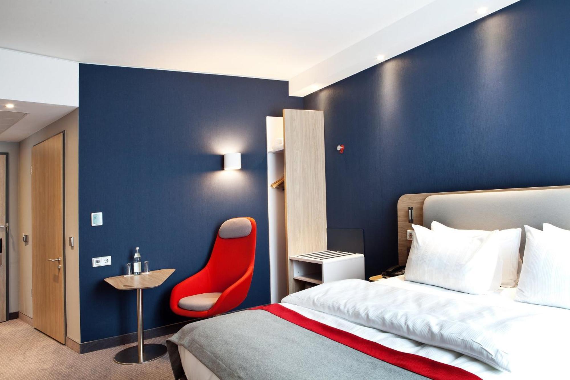 Holiday Inn Express - Ringsheim By Ihg Εξωτερικό φωτογραφία