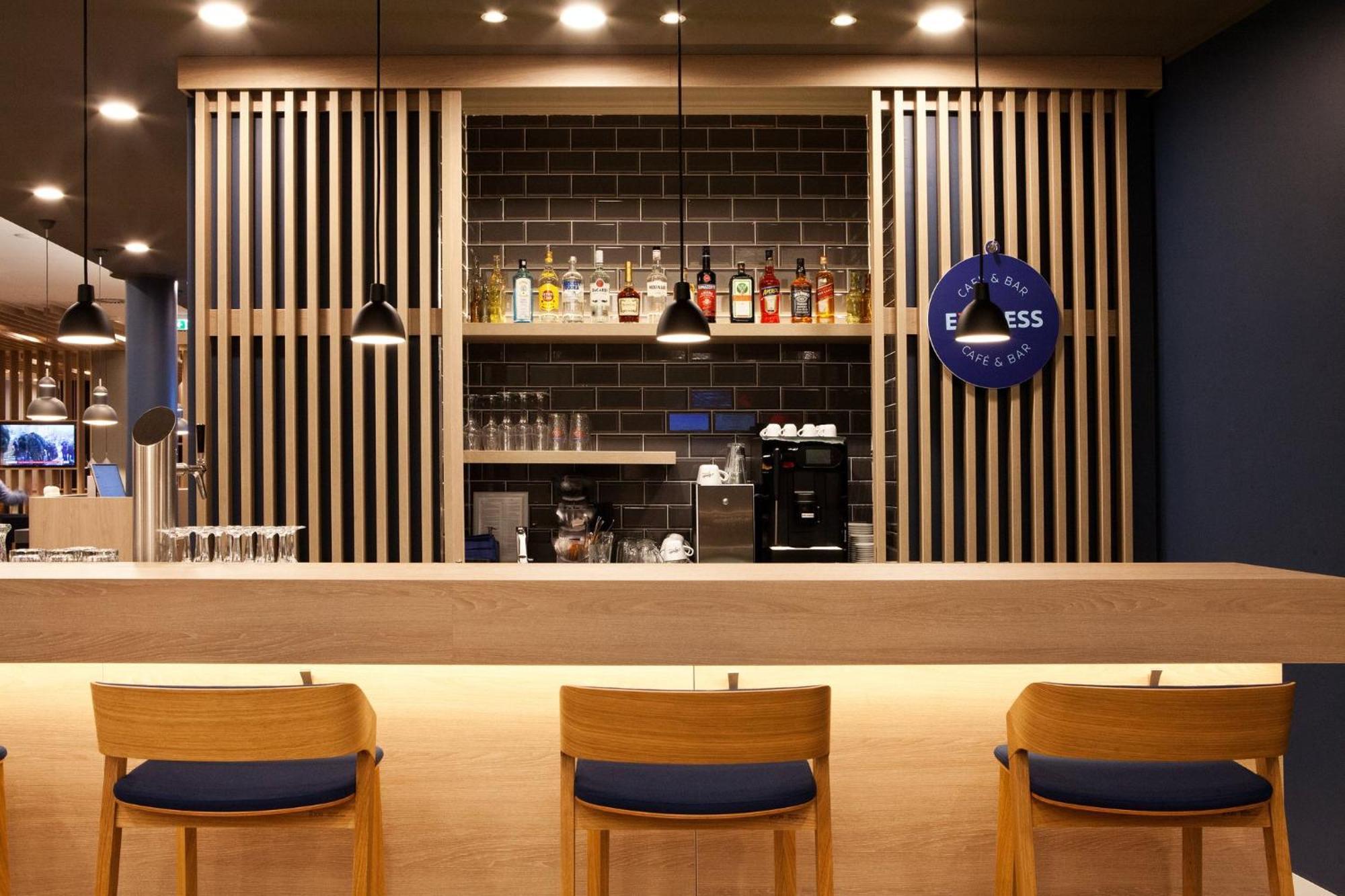 Holiday Inn Express - Ringsheim By Ihg Εξωτερικό φωτογραφία