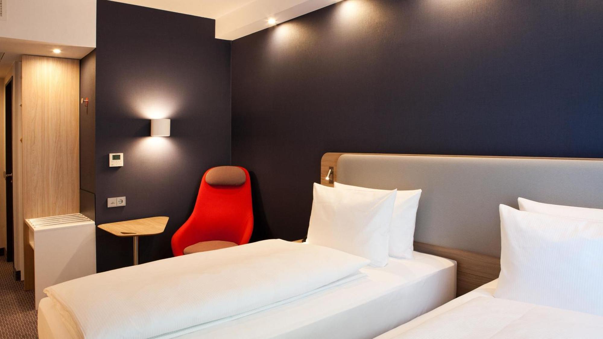 Holiday Inn Express - Ringsheim, An Ihg Hotel Εξωτερικό φωτογραφία